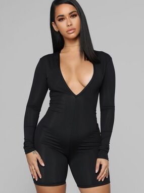 Fashion Nova Black Long Sleeve V-Neck Jumpsuit Romper